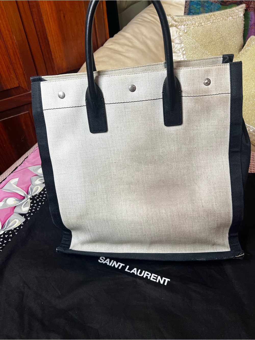 Saint Laurent Rive Gauche North/South Canvas Messenger Tote in Cream and Black - Picture 6 of 17